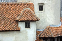 Detalhes da arquitetura de um castelo na vila do farelo imagens de stock Detalhes da arquitetura de um castelo na vila do farelo imagens de stock
