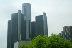 DETROIT, MICHIGAN, VEREINIGTE STAATEN - 22. Mai 2018: Die Renaissance-Mitte ist eine Gruppe von sieben verbundenen Wolkenkratzern stockfoto DETROIT, MICHIGAN, VEREINIGTE STAATEN - 22. Mai 2018: Die Renaissance-Mitte ist eine Gruppe von sieben verbundenen Wolkenkratzern stockfoto