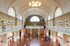 Die große Halle bei Ellis Island lizenzfreie stockfotos Die große Halle bei Ellis Island lizenzfreie stockfotos