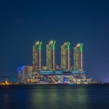 Die Schönheit Nachtdes lichtes Greenbay Pluit lizenzfreies stockfoto Die Schönheit Nachtdes lichtes Greenbay Pluit lizenzfreies stockfoto
