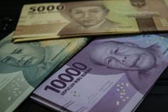 Dinero del rupia de Indonesia imagenes de archivo Dinero del rupia de Indonesia imagenes de archivo