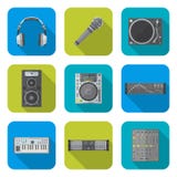 Diverse correcte geplaatste de apparatenpictogrammen van de kleuren vlakke stijl vector illustratie Diverse correcte geplaatste de apparatenpictogrammen van de kleuren vlakke stijl vector illustratie