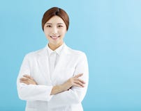 docteur asiatique de pharmacienne de femme d'isolement Photographie stock libre de droits docteur asiatique de pharmacienne de femme d'isolement Photographie stock libre de droits