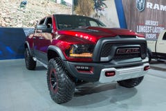 Dodge RAM su esposizione immagini stock Dodge RAM su esposizione immagini stock