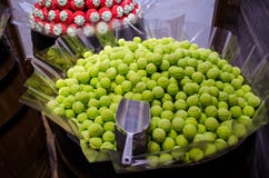 Dolci rotondi variopinti della pallina da tennis, zuccheri canditi rotondi fotografia stock libera da diritti Dolci rotondi variopinti della pallina da tennis, zuccheri canditi rotondi fotografia stock libera da diritti