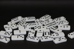 domino kawałki zdjęcie royalty free domino kawałki zdjęcie royalty free