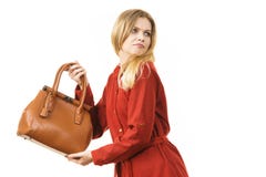 Donna che protegge la sua borsa Fotografia Stock Libera da Diritti Donna che protegge la sua borsa Fotografia Stock Libera da Diritti