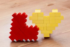 Dos corazones del lego imagen de archivo libre de regalías Dos corazones del lego imagen de archivo libre de regalías