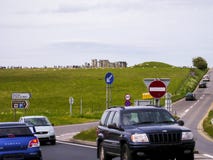 Drive κυκλοφορίας προς Stonehenge (εκδοτικό) στοκ φωτογραφία Drive κυκλοφορίας προς Stonehenge (εκδοτικό) στοκ φωτογραφία