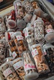 Droge Chinese die paddestoelen en kruiden voor traditionele geneeskunde worden gebruikt stock fotografie Droge Chinese die paddestoelen en kruiden voor traditionele geneeskunde worden gebruikt stock fotografie