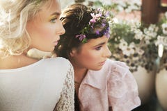 duas ninfas sensuais imagem de stock royalty free duas ninfas sensuais imagem de stock royalty free