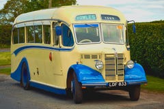 ` Duple de ToastRack del ` de Seater del autobús 27 de la obra clásica 1950 OB del vintage imagen de archivo libre de regalías ` Duple de ToastRack del ` de Seater del autobús 27 de la obra clásica 1950 OB del vintage imagen de archivo libre de regalías