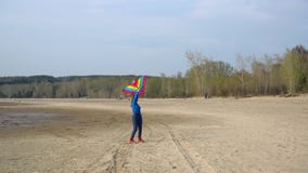 Dziewczyna z kani? na brzeg zdjęcie wideo Dziewczyna z kani? na brzeg zdjęcie wideo