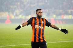 Dínamo ucraniano Kyiv - Shakhtar Donetsk do fósforo de primeiro liga, O imagens de stock royalty free Dínamo ucraniano Kyiv - Shakhtar Donetsk do fósforo de primeiro liga, O imagens de stock royalty free