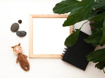 E Innenplan, quadratisches Plakatmodell, hölzerner Rahmen lizenzfreie stockfotografie E Innenplan, quadratisches Plakatmodell, hölzerner Rahmen lizenzfreie stockfotografie