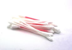 Earbuds του βαμβακιού και του πλαστικού στο άσπρο υπόβαθρο στοκ φωτογραφίες Earbuds του βαμβακιού και του πλαστικού στο άσπρο υπόβαθρο στοκ φωτογραφίες