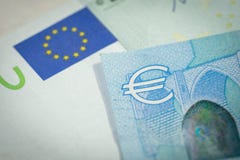 A economia europeia, conceito financeiro, do investimento ou de moeda da troca, fechou-se acima do tiro do símbolo do sinal do Eu foto de stock A economia europeia, conceito financeiro, do investimento ou de moeda da troca, fechou-se acima do tiro do símbolo do sinal do Eu foto de stock