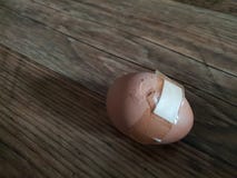 Een beeld van een band op een ei stock foto's Een beeld van een band op een ei stock foto's