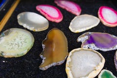 Een inzameling van kleurrijke kristallen stock afbeelding Een inzameling van kleurrijke kristallen stock afbeelding