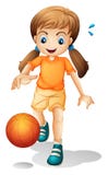 Een jong meisjes speelbasketbal Stock Afbeelding Een jong meisjes speelbasketbal Stock Afbeelding
