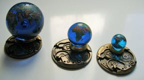 Een reeks van 3 Glasaarde geografisch nauwkeurig in kleurrijk detail stock foto's Een reeks van 3 Glasaarde geografisch nauwkeurig in kleurrijk detail stock foto's