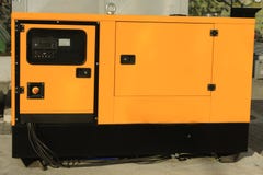 Eenerator diesel auxiliar para la emergencia Electric Power imágenes de archivo libres de regalías Eenerator diesel auxiliar para la emergencia Electric Power imágenes de archivo libres de regalías