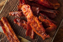 Eigengemaakt Droog Schokkerig Barbecuebacon royalty-vrije stock foto Eigengemaakt Droog Schokkerig Barbecuebacon royalty-vrije stock foto