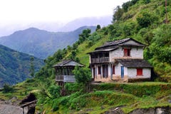 Ein gurung Dorf in der Annapurna-Schongebietspur. Himalaja, Ne stockfotos Ein gurung Dorf in der Annapurna-Schongebietspur. Himalaja, Ne stockfotos