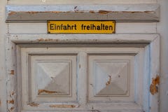 Einfahrt freihalten fotografia stock libera da diritti Einfahrt freihalten fotografia stock libera da diritti