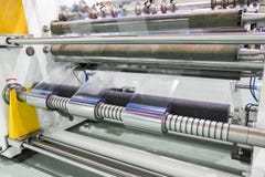 Ekranowej rolki rozpruwania maszyna zdjęcie stock Ekranowej rolki rozpruwania maszyna zdjęcie stock