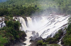 El agua cae (Shivannasamudra) imágenes de archivo libres de regalías El agua cae (Shivannasamudra) imágenes de archivo libres de regalías