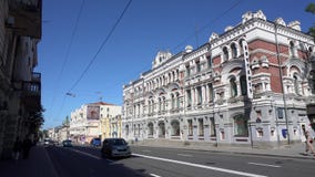 El edificio histórico de la oficina de correos principal de Vladivostok en la calle de Svetlanskaya El edificio histórico de la oficina de correos principal de Vladivostok en la calle de Svetlanskaya