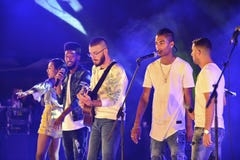 El finalista del factor 2017 de la show televisivo X que preforma en el Día de la Independencia de Israel 70 fotografía de archivo libre de regalías El finalista del factor 2017 de la show televisivo X que preforma en el Día de la Independencia de Israel 70 fotografía de archivo libre de regalías