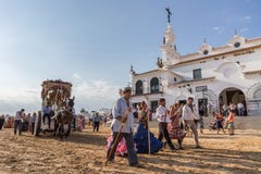 EL ROCIO, ANDALOUSIE, ESPAGNE - 22 mai : Romeria photographie stock libre de droits EL ROCIO, ANDALOUSIE, ESPAGNE - 22 mai : Romeria photographie stock libre de droits