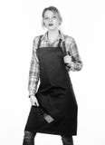 El trabajo de la mujer que es duro Fin de semana de la familia Barbacoa de la comida campestre comida que cocina receta Utensilio imagen de archivo libre de regalías El trabajo de la mujer que es duro Fin de semana de la familia Barbacoa de la comida campestre comida que cocina receta Utensilio imagen de archivo libre de regalías
