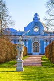Ele Apollo Sculpture em Tsarskoye Selo Pavilhão fotos de stock royalty free Ele Apollo Sculpture em Tsarskoye Selo Pavilhão fotos de stock royalty free