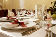 Elegant wedding party table