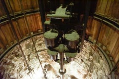 Elevatorn inom mineshaft av saltar minen royaltyfri foto Elevatorn inom mineshaft av saltar minen royaltyfri foto