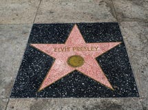 Elvis Presley ` s gwiazda, Hollywood sława spacer Hollywood bulwar, Los Angeles, Kalifornia, CA - Sierpień 11th, 2017 - zdjęcie royalty free Elvis Presley ` s gwiazda, Hollywood sława spacer Hollywood bulwar, Los Angeles, Kalifornia, CA - Sierpień 11th, 2017 - zdjęcie royalty free
