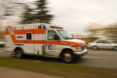 Emergenza: Paziente cada fuori immagine stock Emergenza: Paziente cada fuori immagine stock