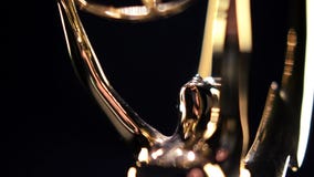 Emmy Award Rotate recherchant Emmy Award Rotate recherchant