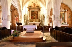 En del ARS con referencia a, Francia - 26 de septiembre de 2016: santo pintoresco Etienn imagen de archivo libre de regalías En del ARS con referencia a, Francia - 26 de septiembre de 2016: santo pintoresco Etienn imagen de archivo libre de regalías