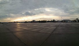 En el aeropuerto En el aeropuerto