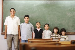Enfants à l'école, du jardin d'enfants, école maternelle Enfants à l'école, du jardin d'enfants, école maternelle
