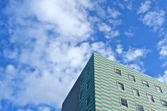 Enkel stads- bakgrund Hörn av byggnaden arkivbilder Enkel stads- bakgrund Hörn av byggnaden arkivbilder