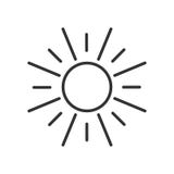 Ennegrezca el icono aislado del esquema del sol en el fondo blanco línea icono de sol stock de ilustración Ennegrezca el icono aislado del esquema del sol en el fondo blanco línea icono de sol stock de ilustración