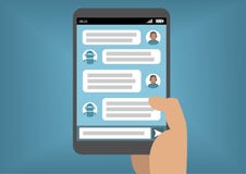 Equipe a comunicação com o bot do bate-papo através de Instant Messenger como exemplo da inteligência artificial Equipe a comunicação com o bot do bate-papo através de Instant Messenger como exemplo da inteligência artificial