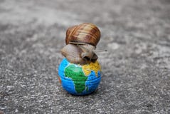 Erde Nennen: verkrampftes Haus lizenzfreies stockbild Erde Nennen: verkrampftes Haus lizenzfreies stockbild