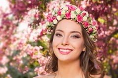 Erstaunliche Schönheit des natürlichen Frühlinges lizenzfreie stockfotografie Erstaunliche Schönheit des natürlichen Frühlinges lizenzfreie stockfotografie