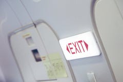 Esca il segno dell'aeroplano immagini stock libere da diritti Esca il segno dell'aeroplano immagini stock libere da diritti